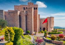 “Travel off Path”: Shqipëria mes destinacioneve ende të përballueshme në 2024-n