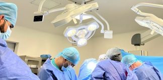 Realizohet me sukses ndërhyrja e vështirë tek një 71 vjeçar