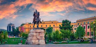 Revista spanjolle “Que’! Madrid”: Udhëtim i mrekullueshëm nëpër Shqipëri