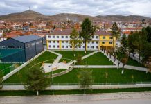 Hap dyert me standarde bashkëkohore shkolla “Myrteza Sala” në Bilisht