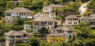 “Voyages et Tourisme”: Shqipëria destinacioni i mrekullueshëm që ndërthur historinë me natyrën