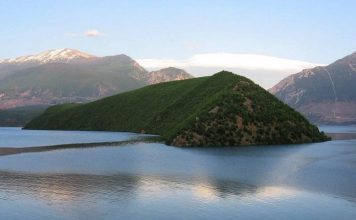 Qyteza e Pecës, monumenti i trashëgimisë në pikëtakimin e dy lumenjve