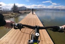 Pasarelat e reja ujore në Tushemisht, lidhje fantastike mes bregut dhe liqenit