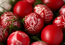 Besimtarët katolikë festojnë sot Pashkët, ringjalljen e Jezu Krishtit