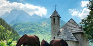 “Viajeros”: Shqipëria – vizitoni 14 vendet e mahnitshme me shumëllojshmëri të jashtëzakonshme peizazhesh