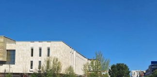 1.7 milionë turistë të huaj në 3 muaj