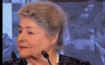 Cilin Pervjetor feston Margarita Xhepa?