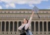 Studentja në “Columbia” vesh xhubletën ditën e diplomimit