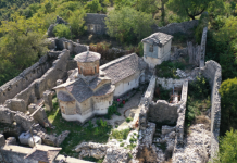 Ruajtje e Manastirit të Ungjillëzimit mbi fshatin Vanistër të Dropullit