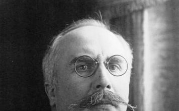 Kujtohet miku i shqiptarëve, politikani francez Zhysten Godar