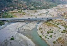 Punimet për përfundimin e Urës së Bilçës në Berat