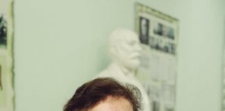 Majlinda Lipo, mësuese e TIK në Gjimnazin “Ismail Qemali”