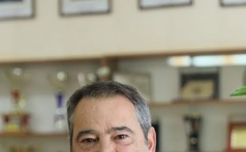 Profesor Halit Shehu, një model për shkollën “Petro Nini Luarasi”