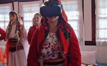 Përmes instrumentit të ri të teknologjisë VR, mund të përjetoni një udhëtim përmes kulturës në muzeun Etnografik të Krujës