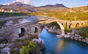 Ura e Mesit, një perlë e arkitekturës osmane