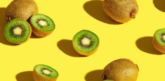 Cilat janë Ushqimet e Pasura me Vitamina nga A-ja tek K-ja