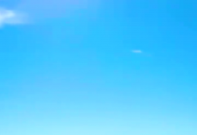 Emiri, i rritur mes traditës të familjes