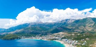 Media britanike “Express”: Shqipëria – destinacioni i ngjashëm me Maldivet me ujërat më të pastra në Evropë