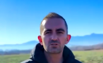 Njihuni e Ervinin! Me pasionin e tij për kultivimin e bimëve medicinale