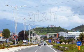 Rreth tetë mijë mjete mbi 22-vjeçare u çregjistruan në 2024-ën