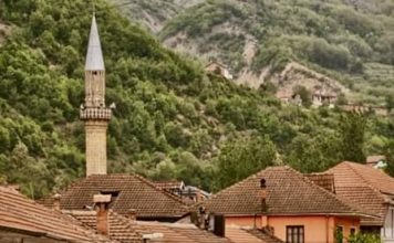 Ansambli arkitektonik i një zone të Peshkopisë shpallet pasuri kulturore dhe historike