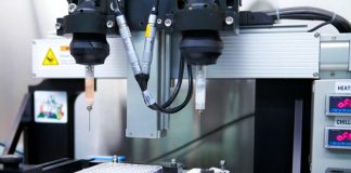 Bioprinteri që krijon indet, një revolucion që përshpejton zhvillimin e ilaçeve