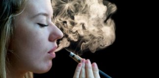Gjendet ilaçi që ju ndihmon të lini edhe cigaren elektronike
